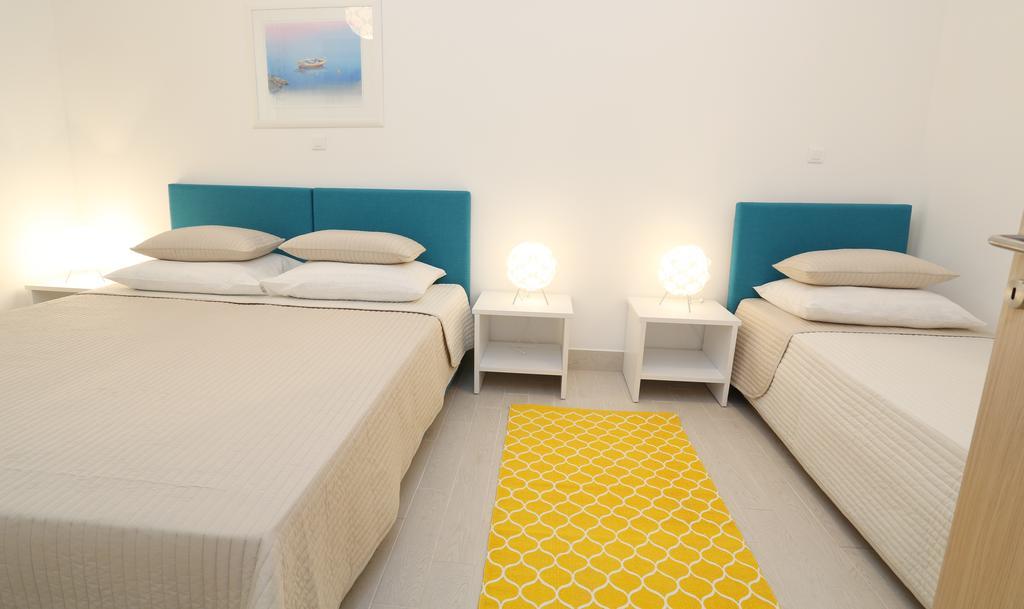 Apartments Kamelija Split Bilik gambar
